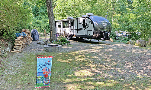 Wolf’s Den Family Campground Campsite
