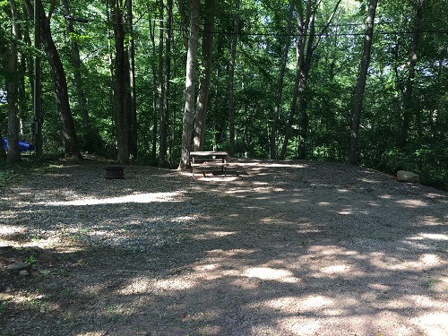 Park Map of Wolf’s Den Family Campground in East Haddam CT